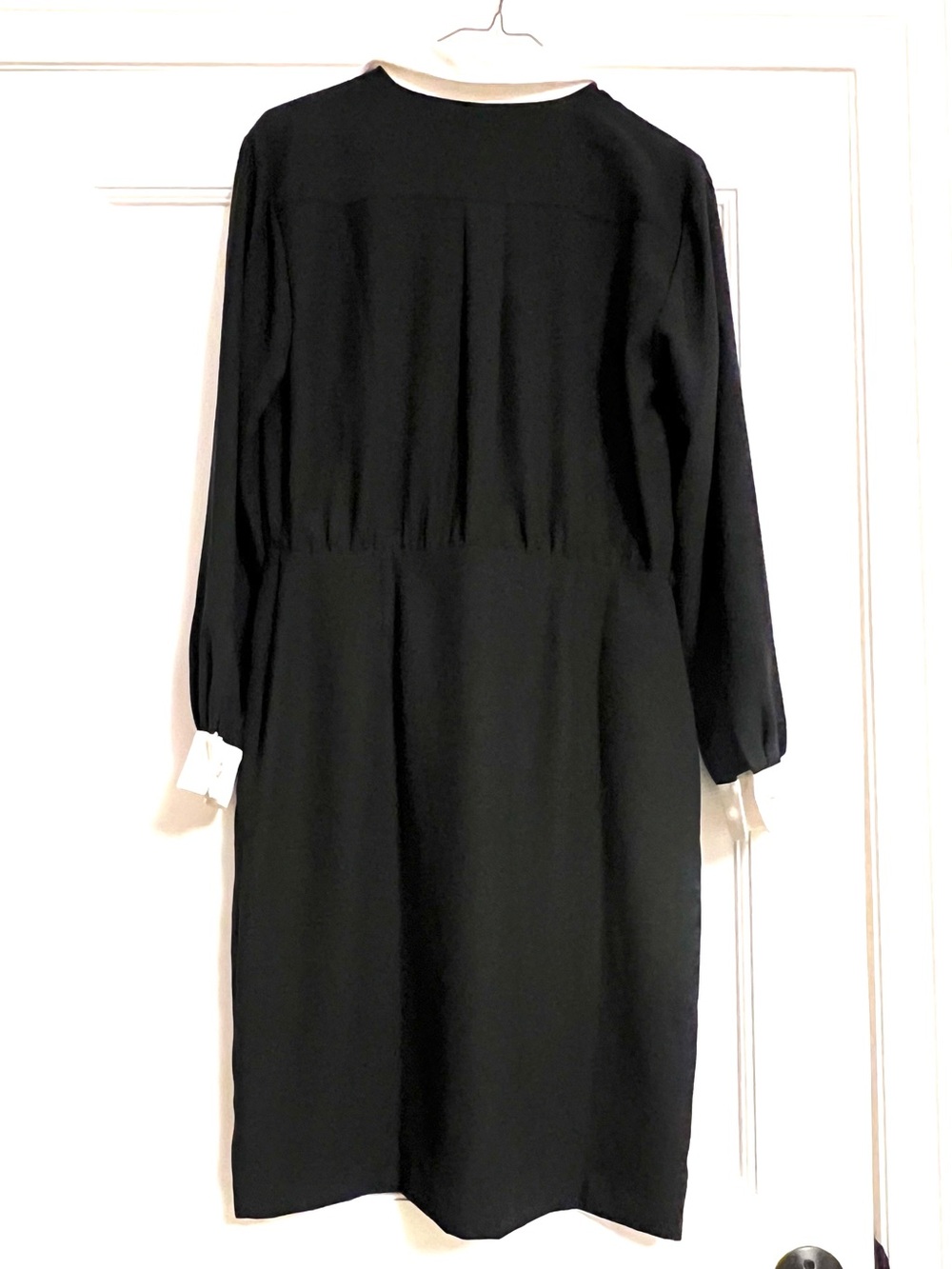 NWT Ann Taylor Black  Long-Sleeve Shirt-Collar Dress with White Collar & Cuffs - Picture 8 of 9
